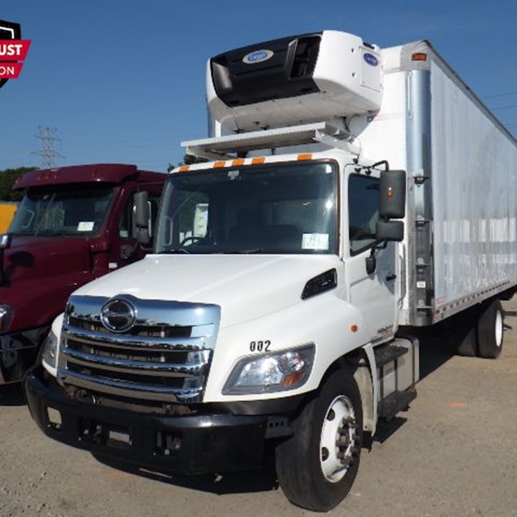 2019 HINO 268