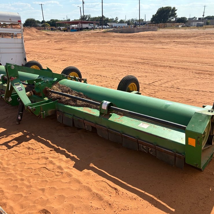 #T10034 • John Deere 540 Flail Mower