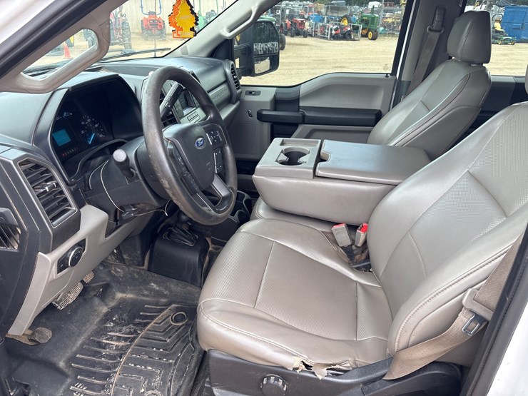 2019-ford-f350-image-8