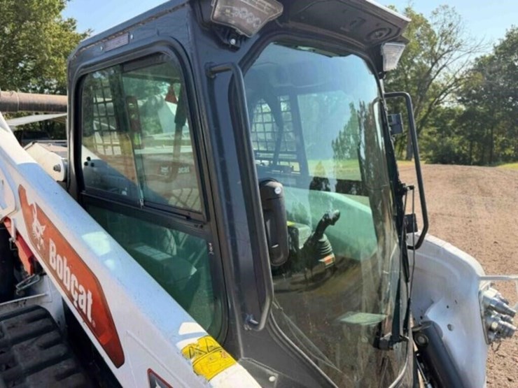 bobcat-t86-image-10