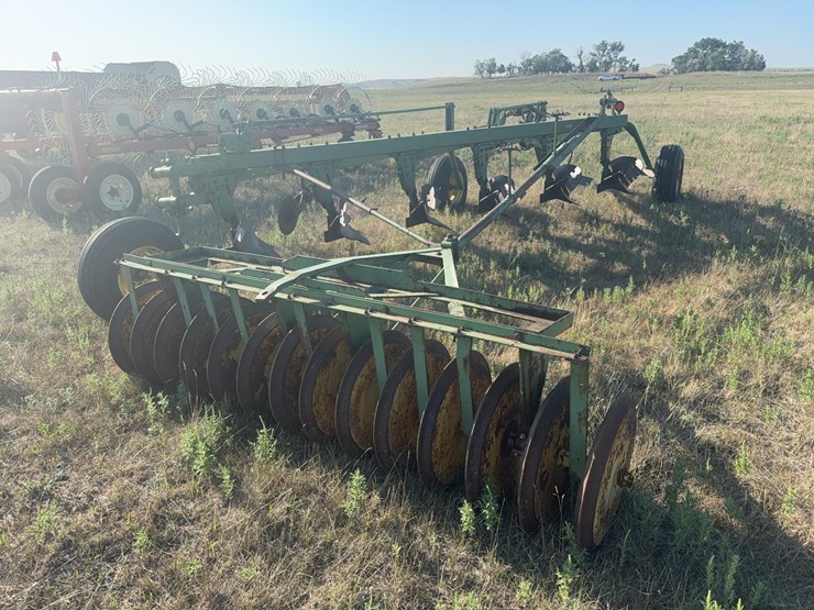 john-deere-3100-image-5