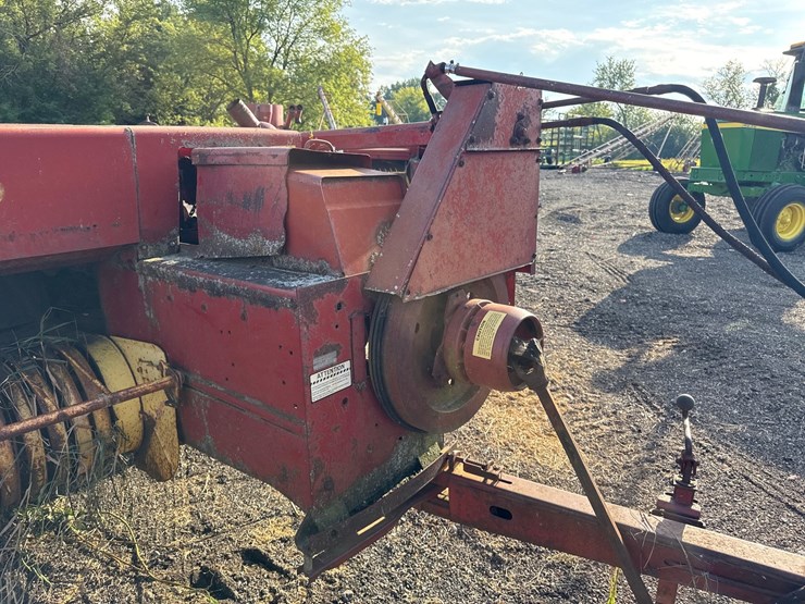 new-holland-278-image-15