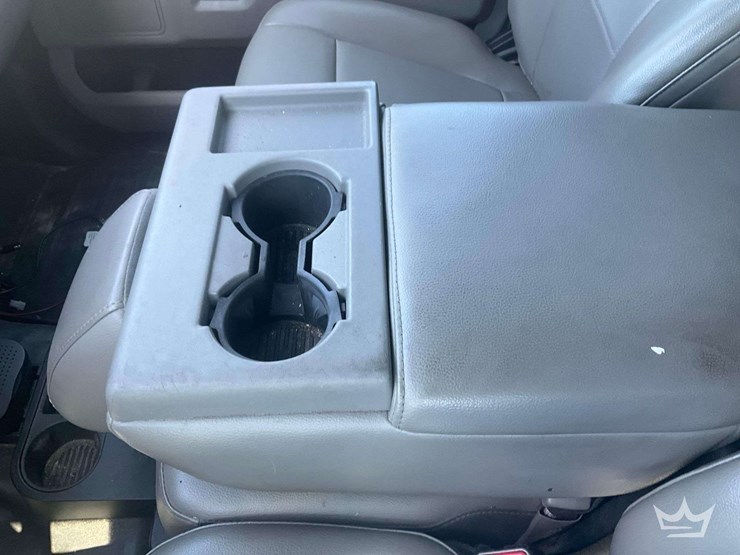 2016-ford-f150-image-16