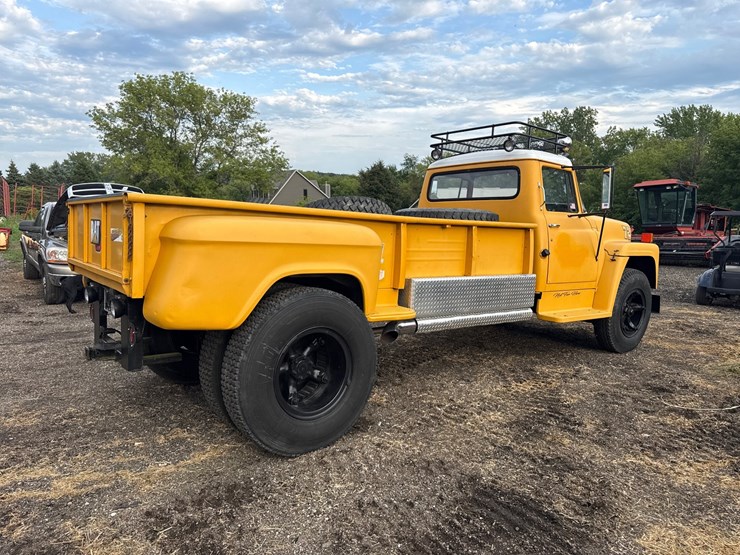#760-•-1972-international-harvester-custom-truck-image-5