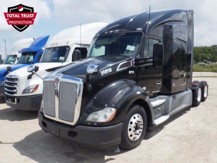 2020-kenworth-t680-image-1
