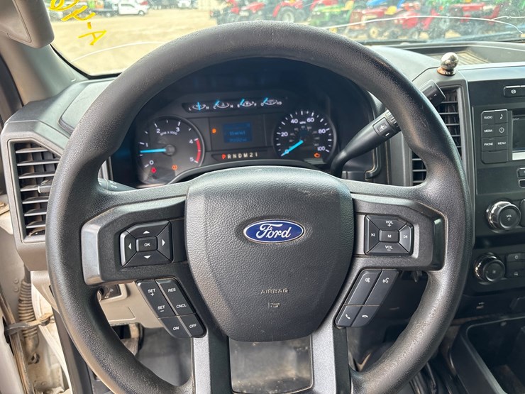 2019-ford-f350-image-12