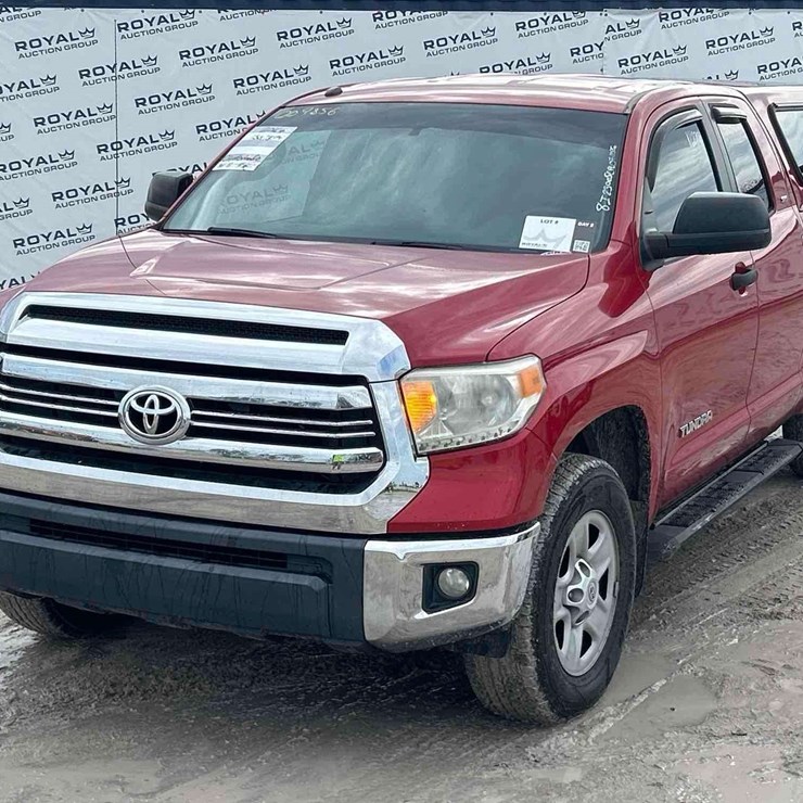 2016 TOYOTA TUNDRA