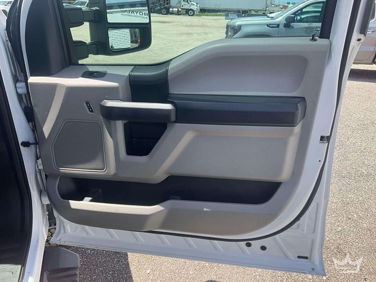 2017-ford-f250-image-23