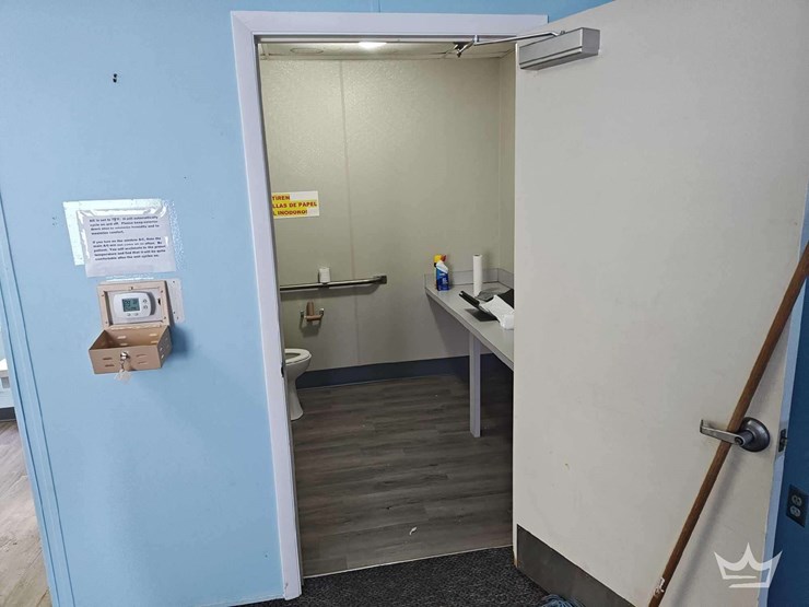 2002-southeast-modular-mfg-37x24-modular-building-doublewide-manufactured-office-image-27