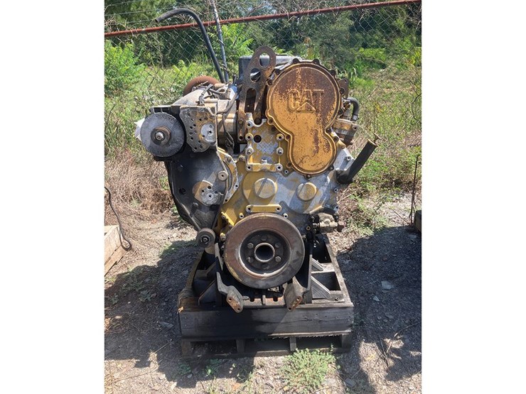 2005-caterpillar-c15-image-1
