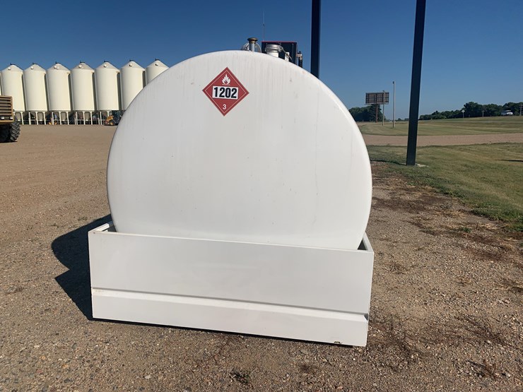 2026-am-fuel-tank-image-6