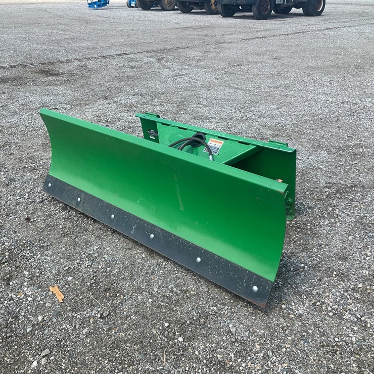#5250 • NEW Frontier 72" Loader Mount Snow Plow