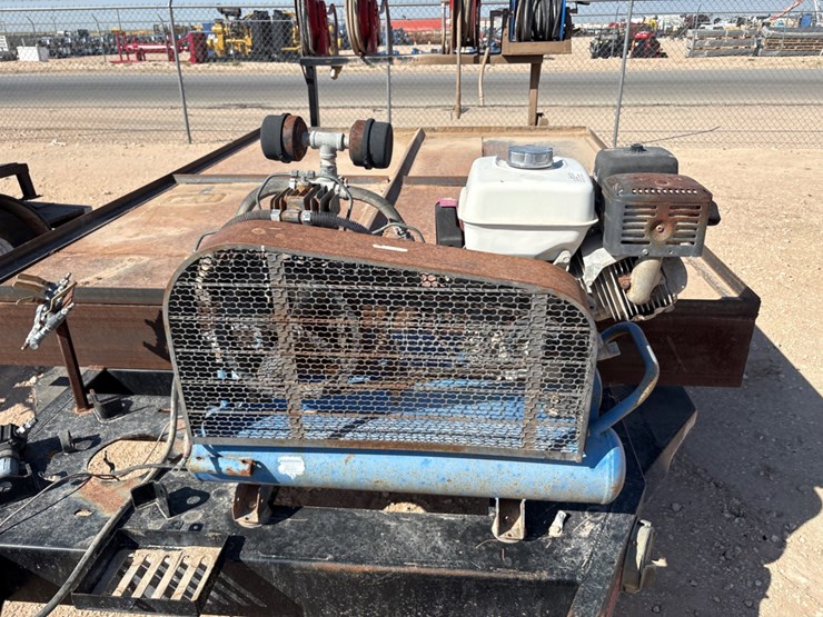 2018-sage-oil-vac-12’-x-88”-t/a-bumper-pull-lube-trailer-image-8