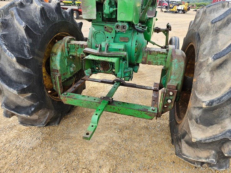 john-deere-4020-image-17
