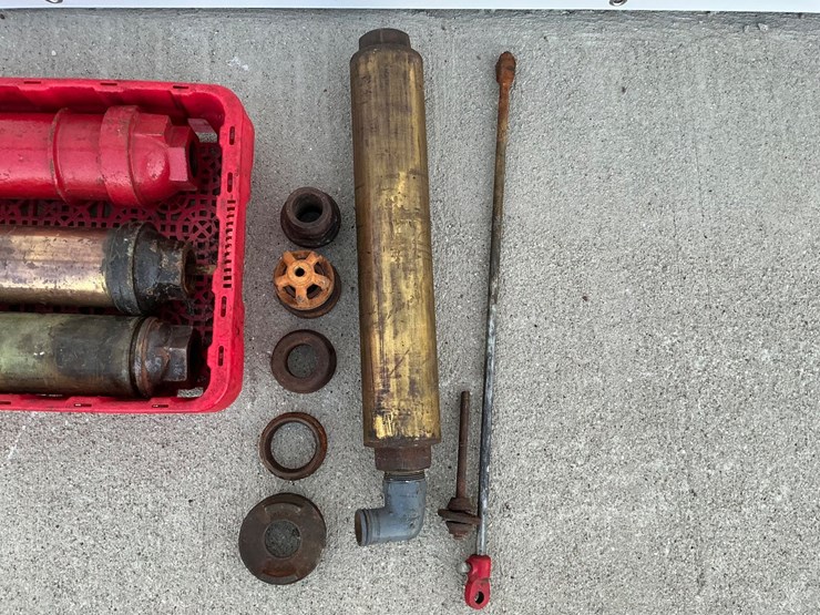 #5058-•-brass-and-cast-iron-water-pump-cylinders-image-3