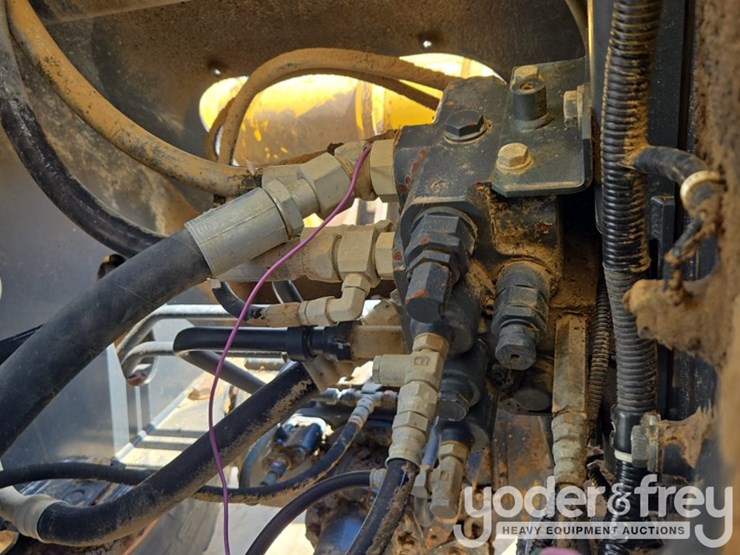 komatsu-wa150-6-image-38
