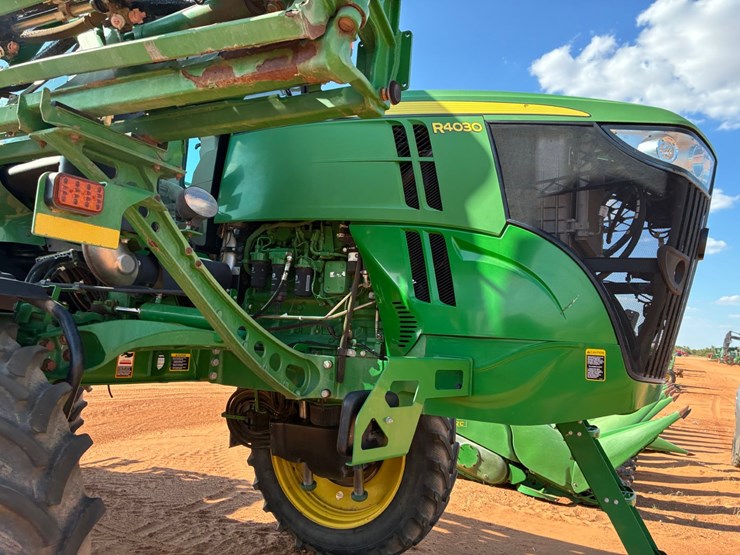john-deere-r4030-image-7