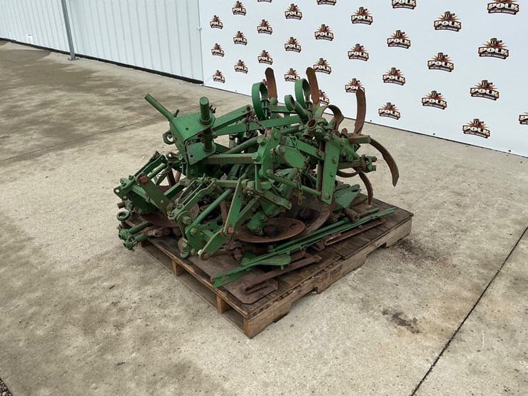 john-deere-40-image-2