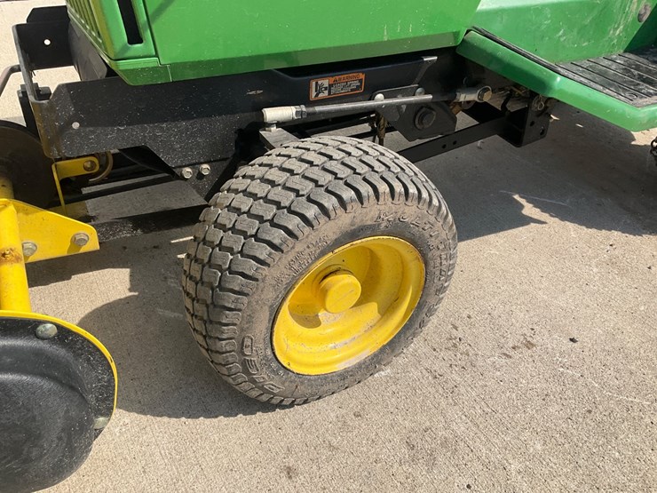 john-deere-265-image-9