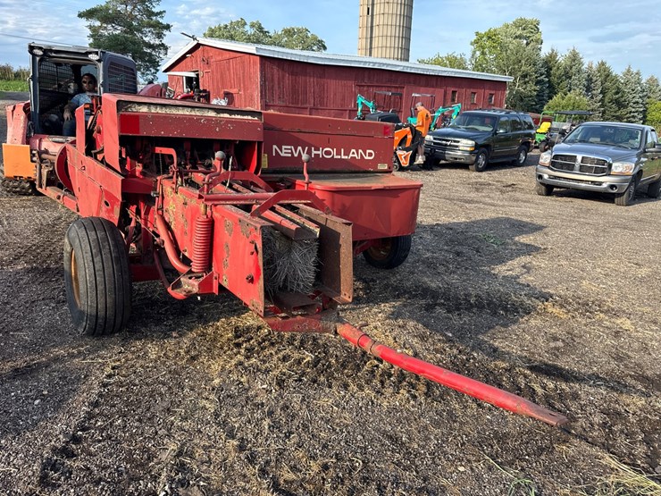 new-holland-316-image-4
