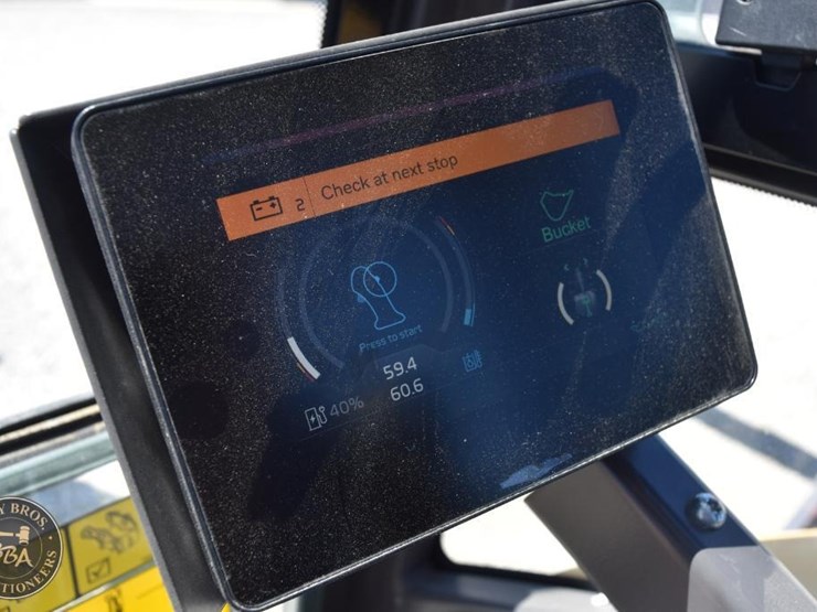 2022-volvo-ecr25-electric-image-70