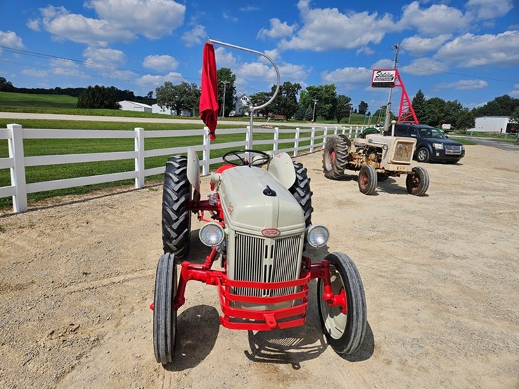 ford-8n-image-8