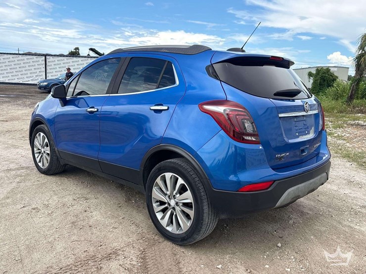 2017-buick-encore-image-4