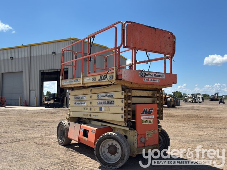 2017-jlg-4069le-image-7