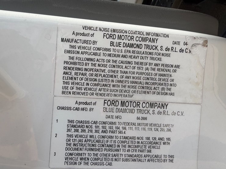 2007-ford-f750-image-9