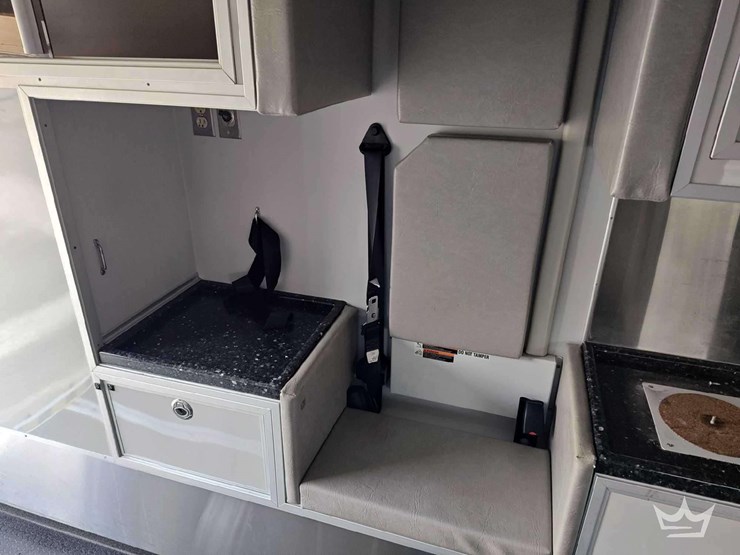 2011-international-durastar-4300-image-69