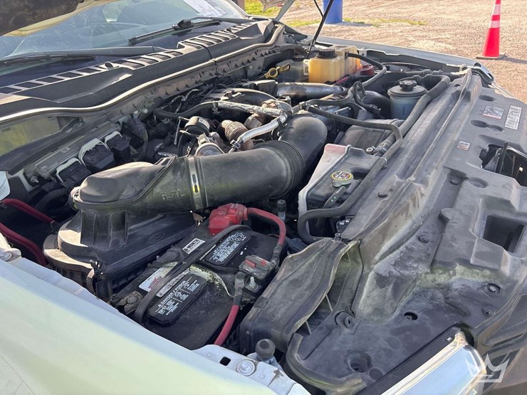 2017-ford-f350-image-8