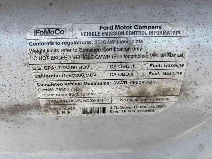 2016-ford-transit-250-enclosed-service-van-image-10