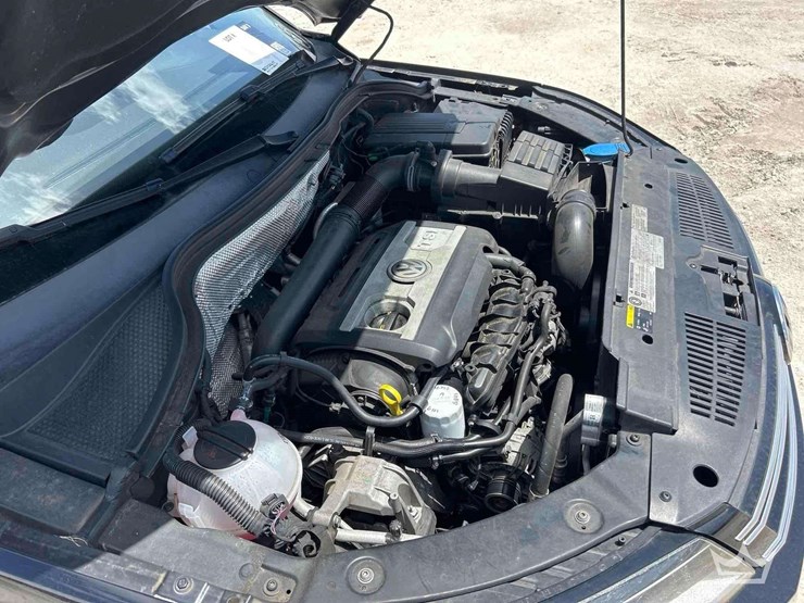 2017-volkswagen-tiguan-image-9