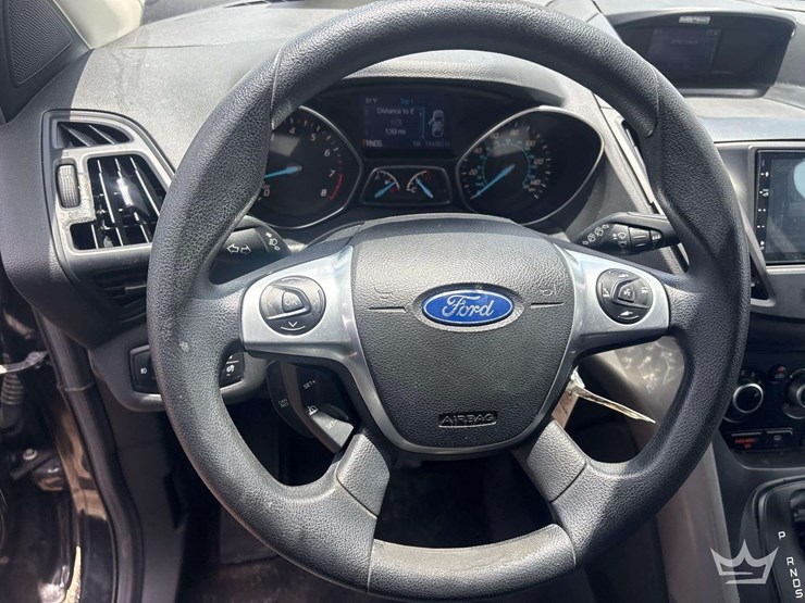 2015-ford-escape-image-13