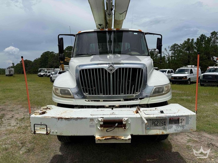 2009-international-durastar-4400-image-41