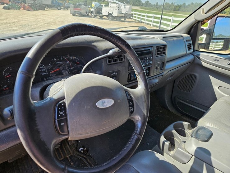 2003-ford-f350-image-35