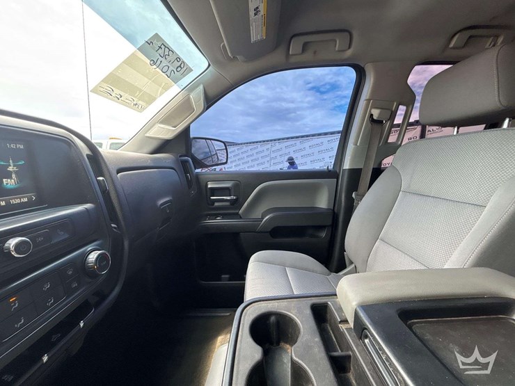 2016-chevrolet-silverado-1500-image-10