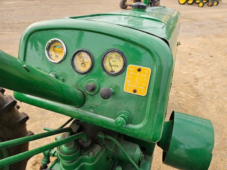 oliver-super-66-image-31