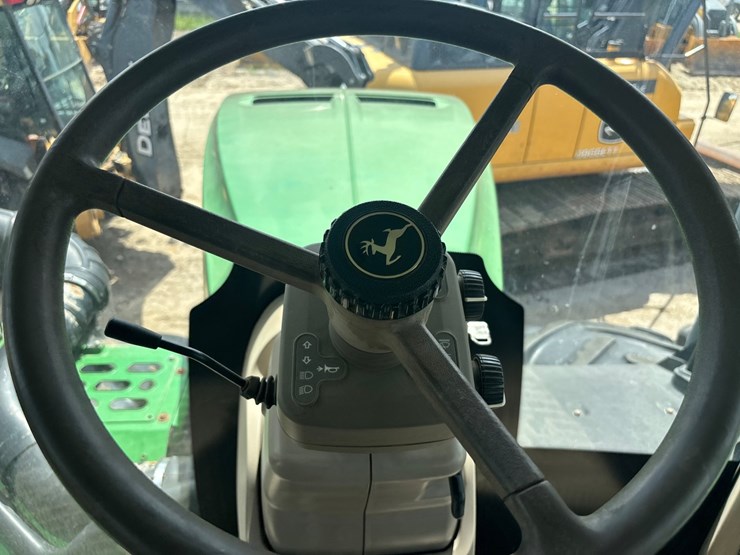 2019-john-deere-9570r-image-54