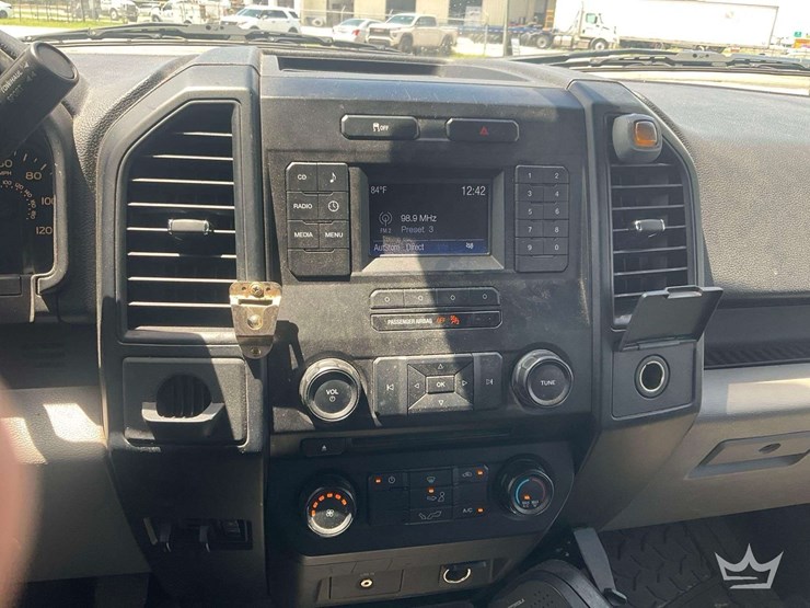 2016-ford-f150-image-15