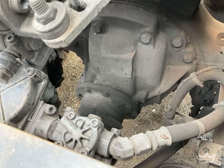 2017-freightliner-cascadia-125-image-30