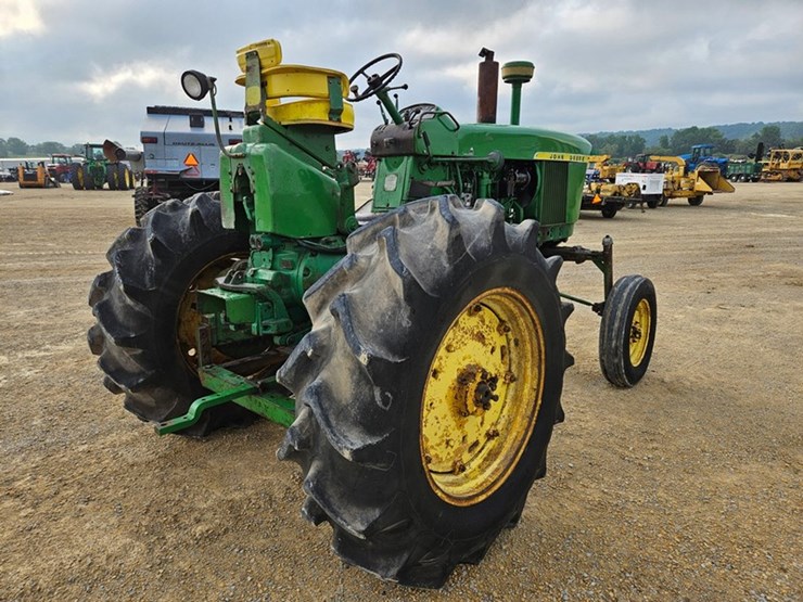 john-deere-4020-image-5