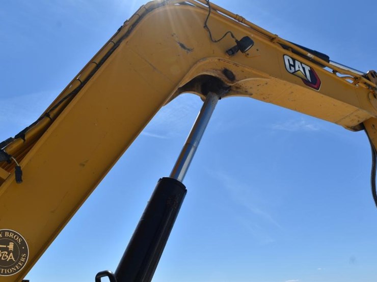2022-caterpillar-308-cr-image-23
