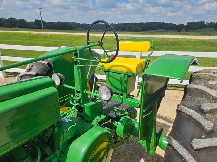 john-deere-b-image-46