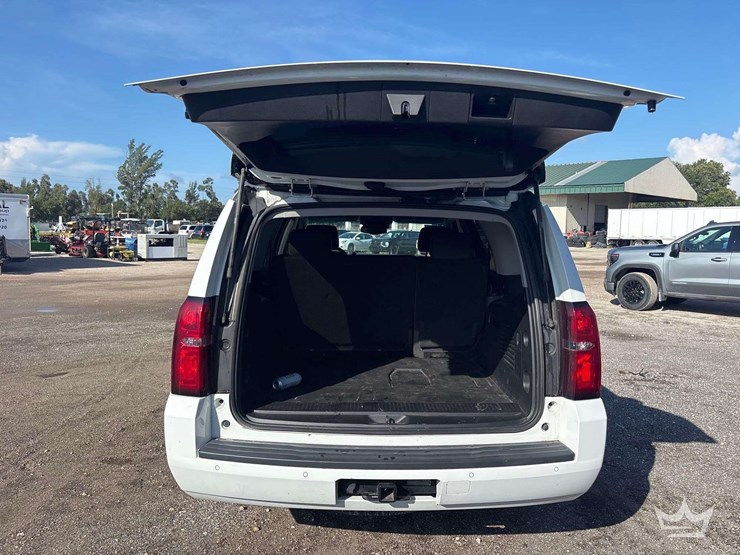 2019-chevrolet-tahoe-image-16