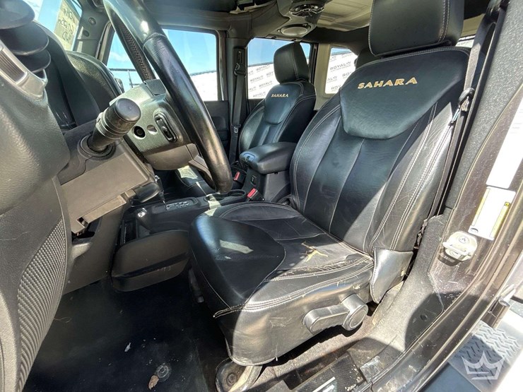 2014-jeep-wrangler-image-15