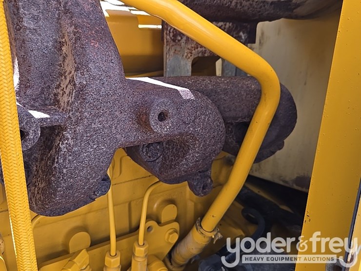 2014-deere-310k-ep-image-44