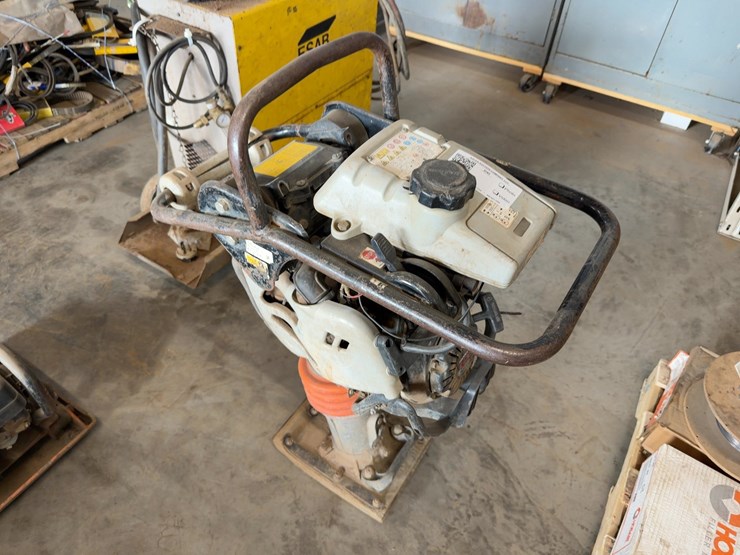 mikasa-rammer-compactor-image-4