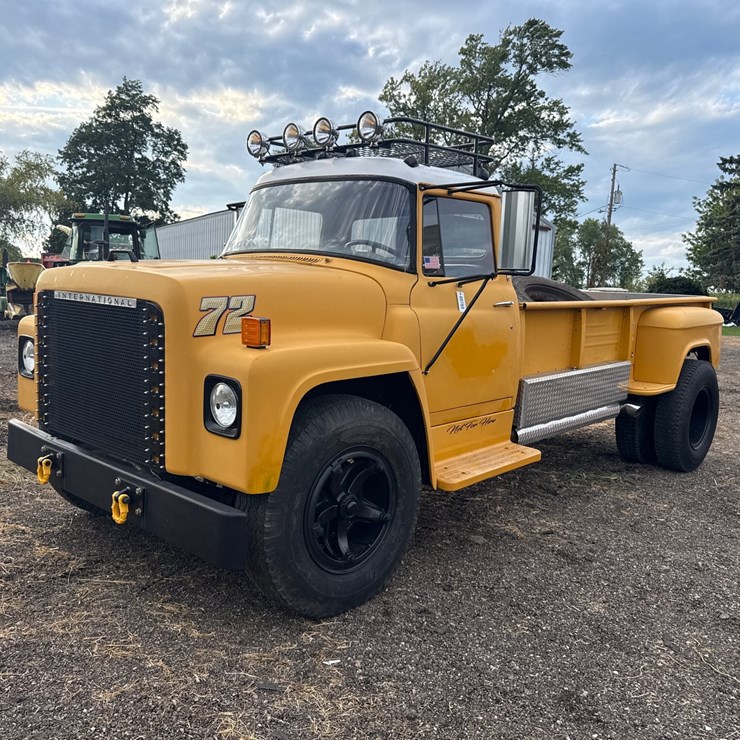 #760 • 1972 International Harvester Custom Truck