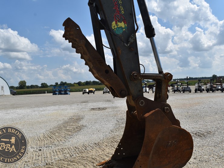 2008-volvo-ec240cl-image-31